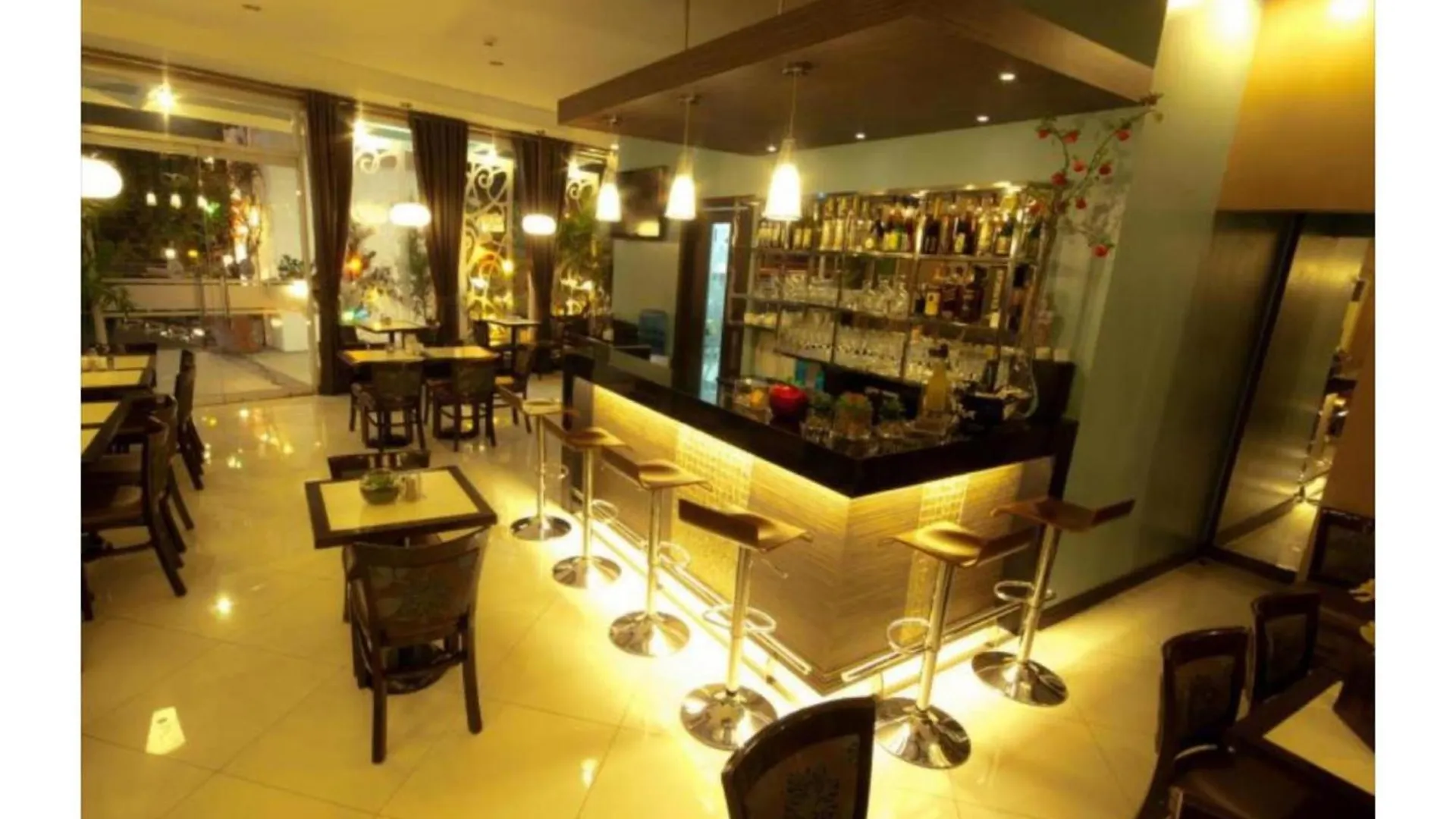 Apartment Collection O Avitel Hotel Manila Philippines